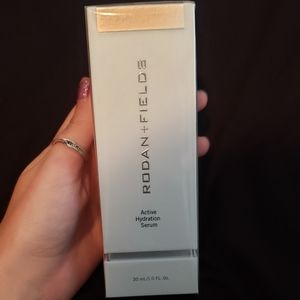 Rodan + Fields Active Hydration Serum